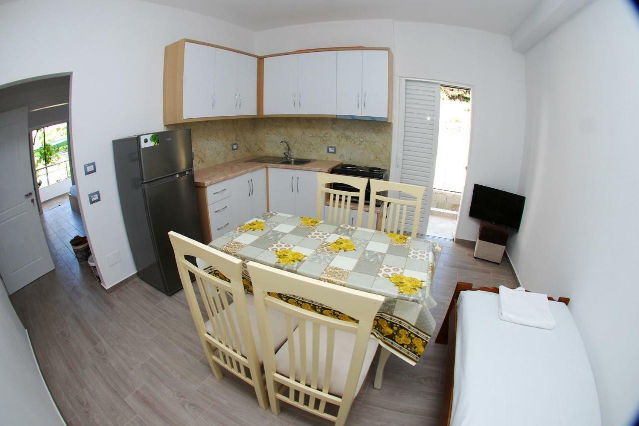 Rafail'S Apartment Saranda Kültér fotó